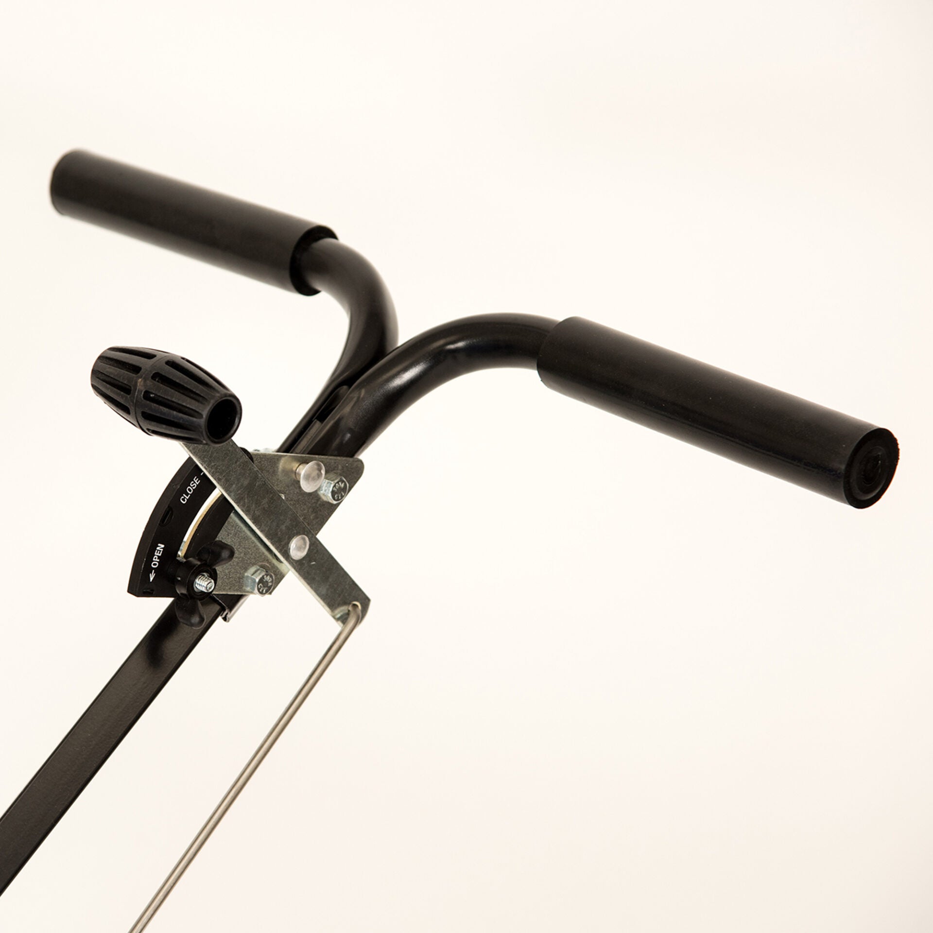 65lb Professional Ice Melt Broadcast Spreader image 3