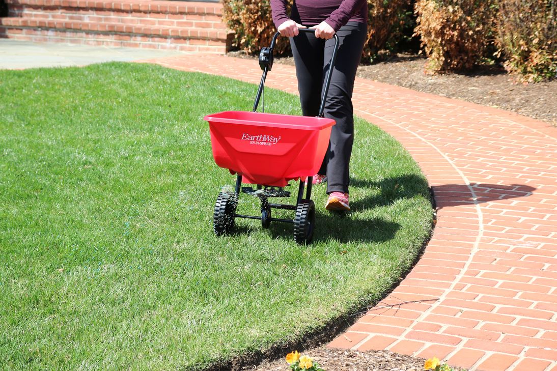 65lb Residential Broadcast Spreader with Poly Wheels image 9