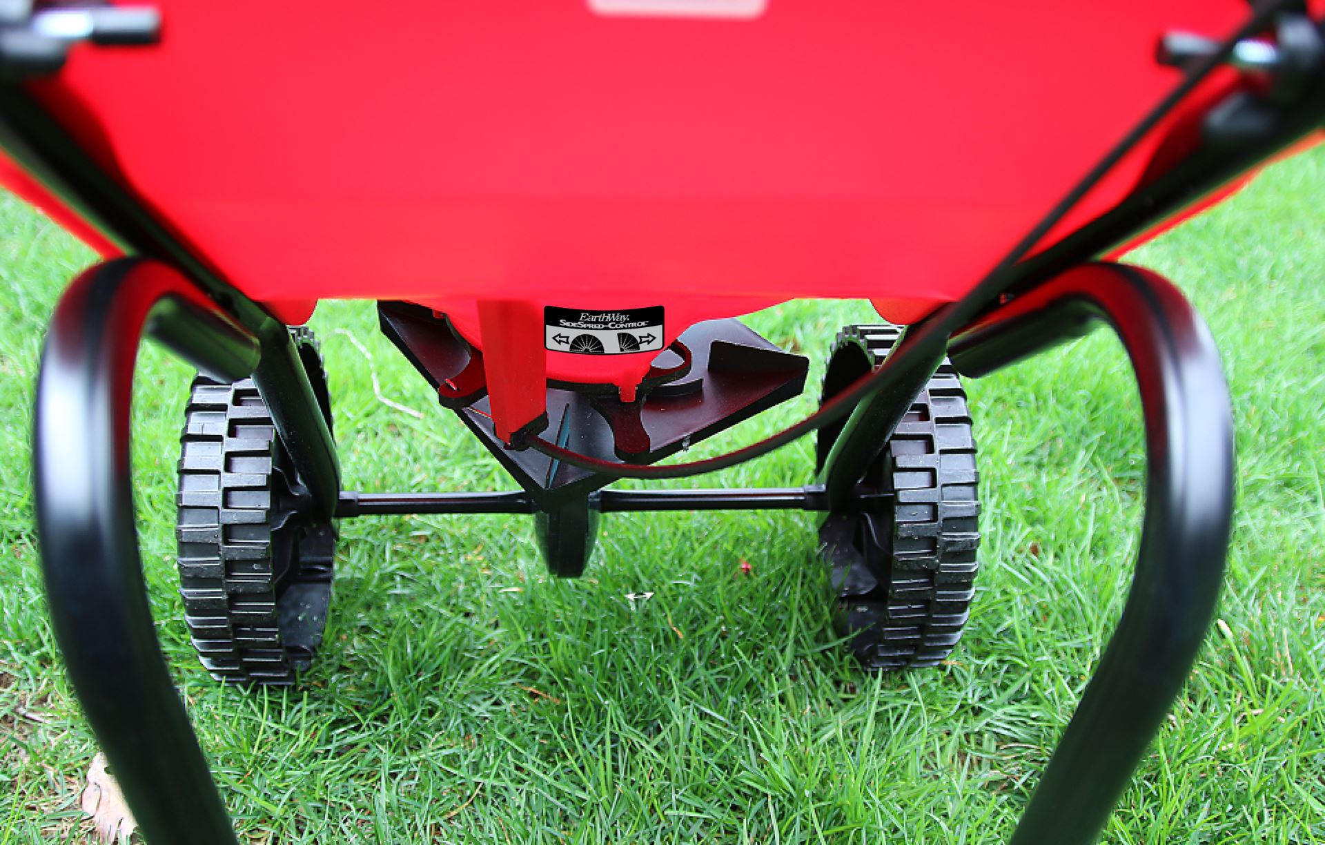 65lb Residential Broadcast Spreader with Poly Wheels image 10